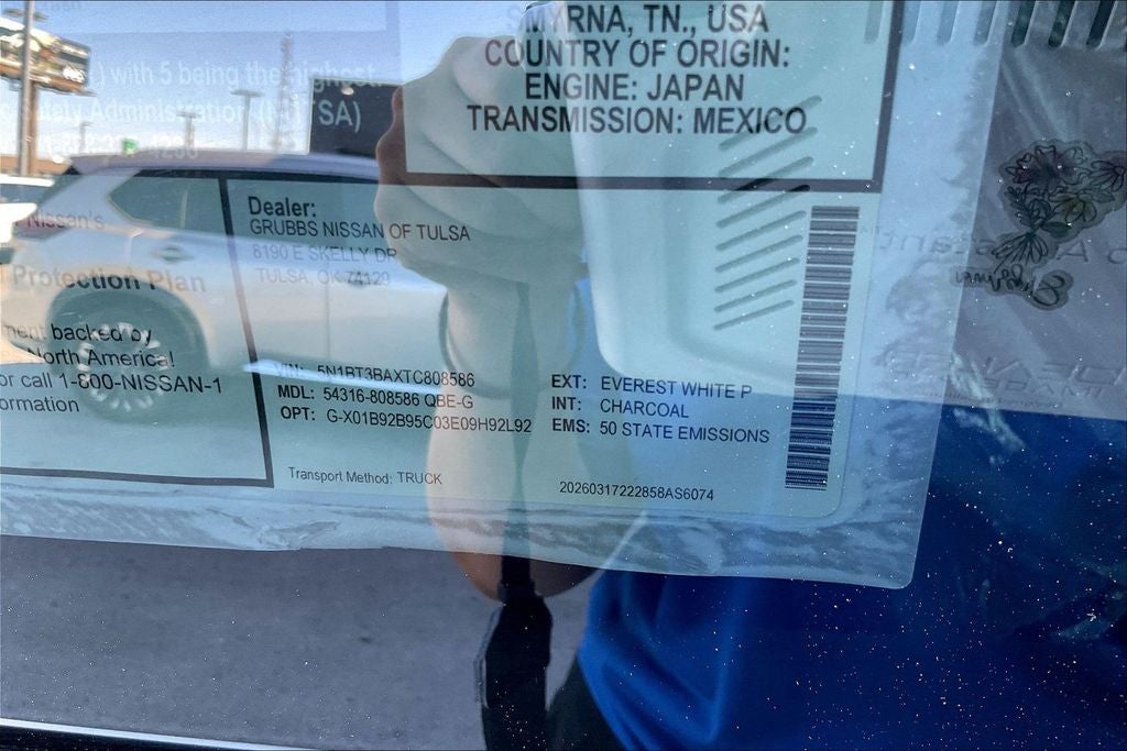 2026 Nissan Rogue SV