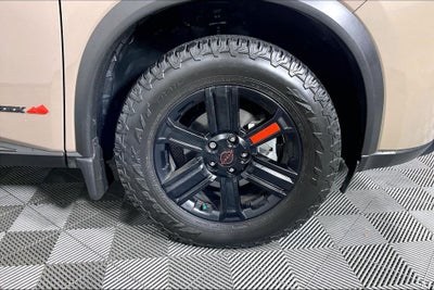 2025 Nissan Rogue Rock Creek®