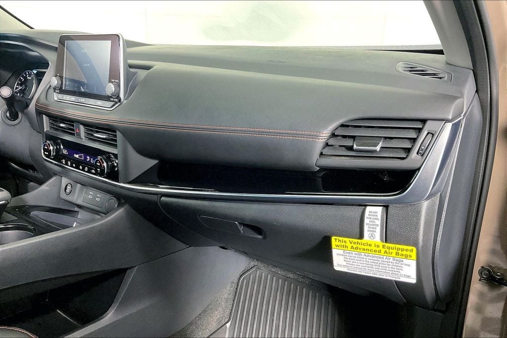 2025 Nissan Rogue Rock Creek®