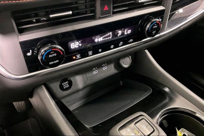 2025 Nissan Rogue Rock Creek®