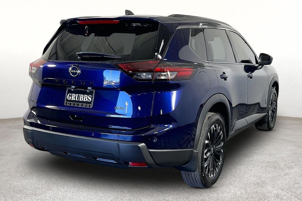2026 Nissan Rogue Dark Armor™