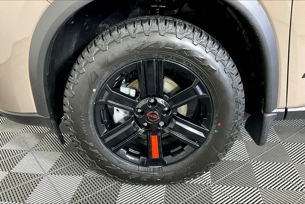 2025 Nissan Rogue Rock Creek®