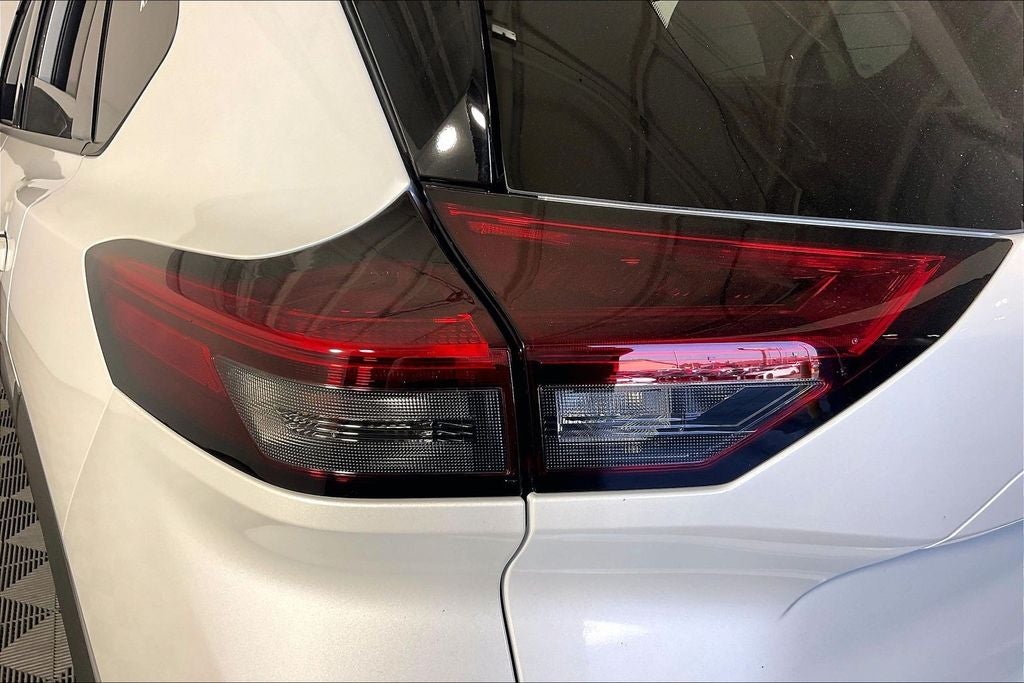 2026 Nissan Rogue Dark Armor™
