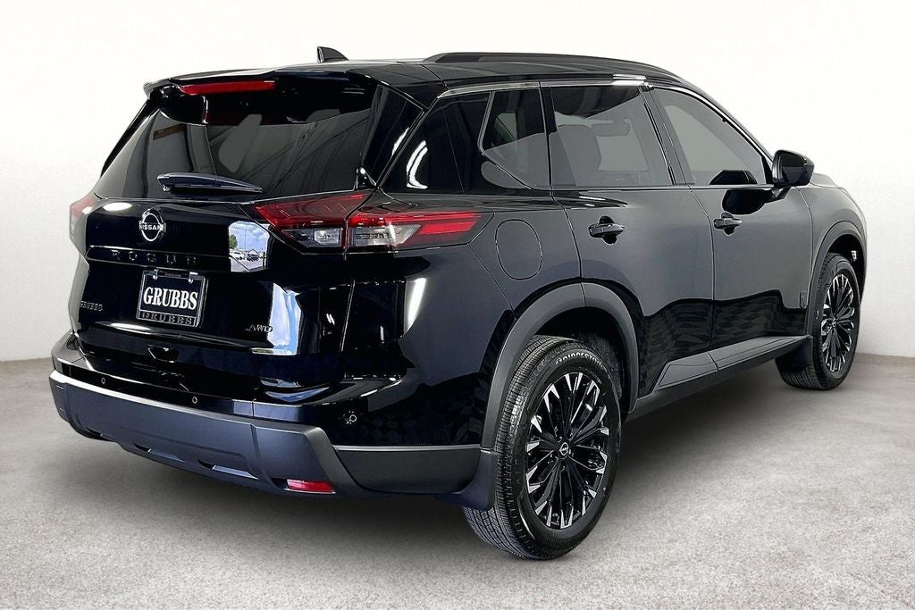 2026 Nissan Rogue Dark Armor™
