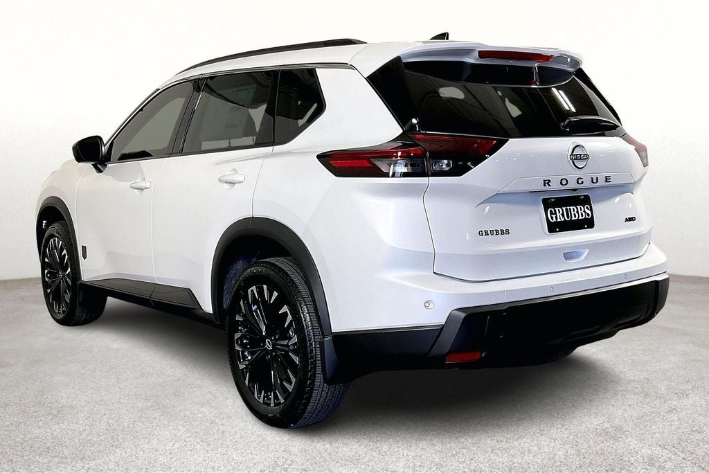 2026 Nissan Rogue Dark Armor™