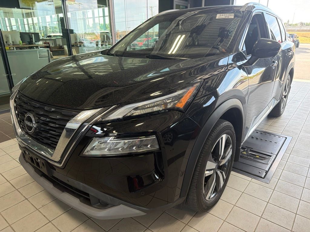 2022 Nissan Rogue SL