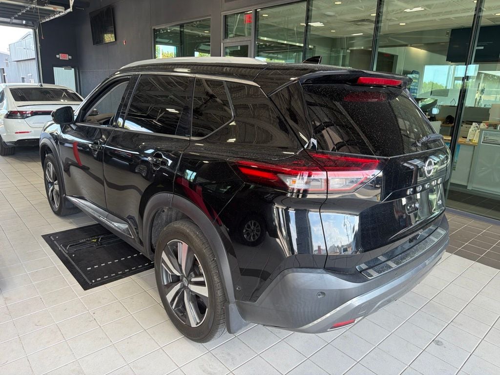 2022 Nissan Rogue SL