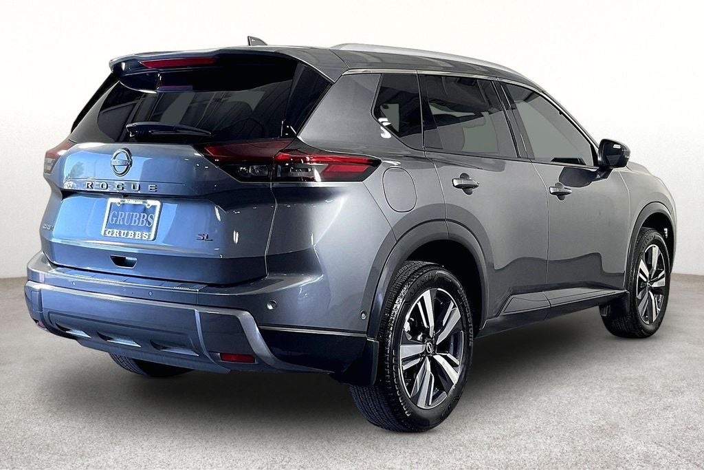 2024 Nissan Rogue SL