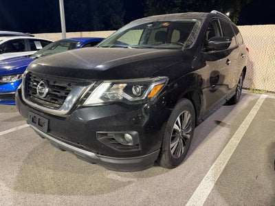 2018 Nissan Pathfinder SV