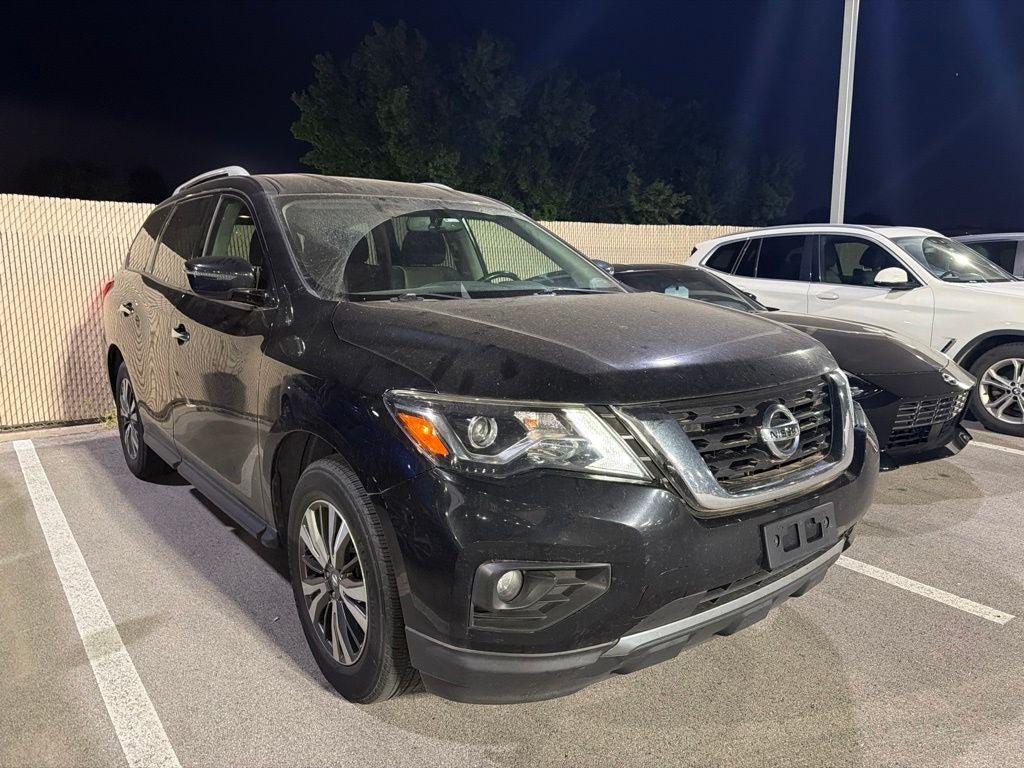 2018 Nissan Pathfinder SV