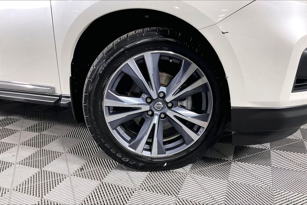 2019 Nissan Pathfinder Platinum