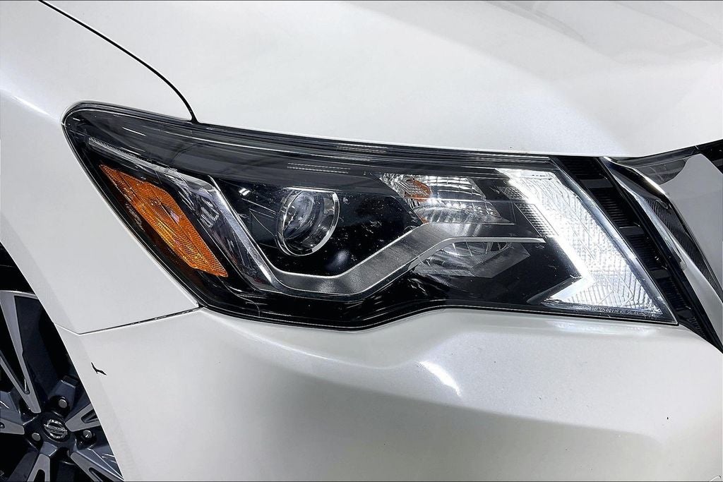 2019 Nissan Pathfinder Platinum