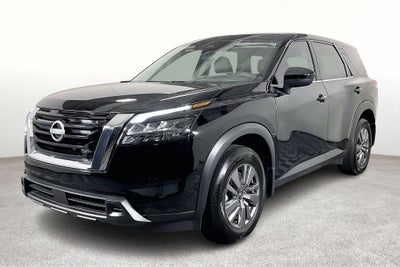 2025 Nissan Pathfinder S