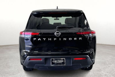 2025 Nissan Pathfinder S