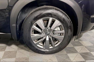 2025 Nissan Pathfinder S