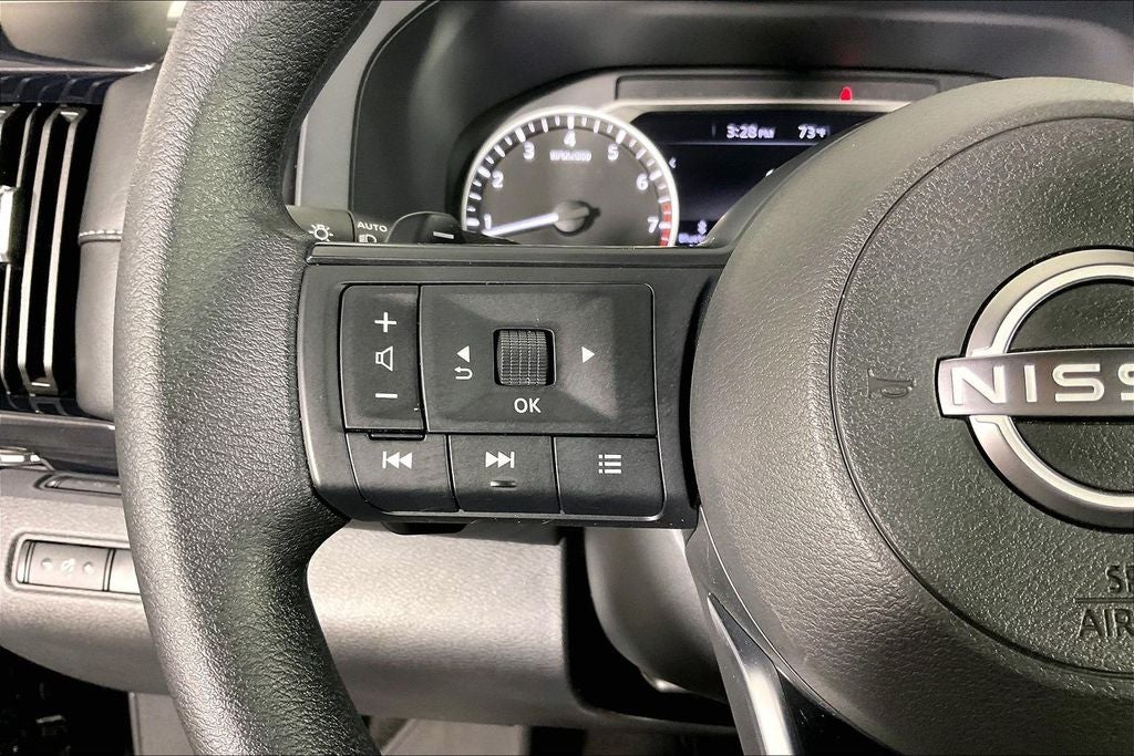 2025 Nissan Pathfinder S