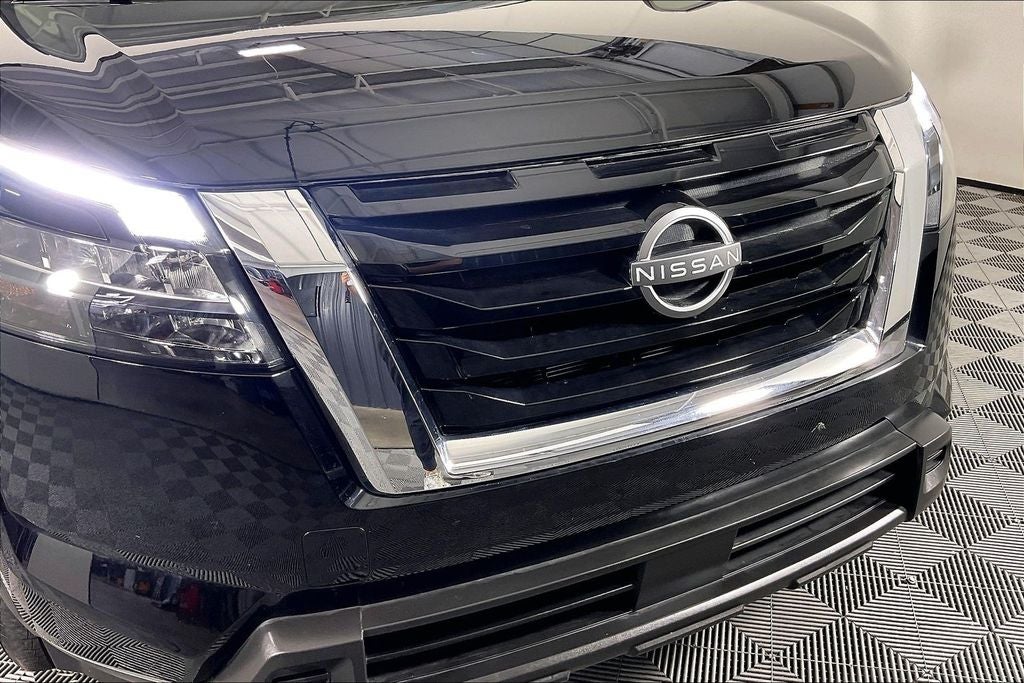2025 Nissan Pathfinder S