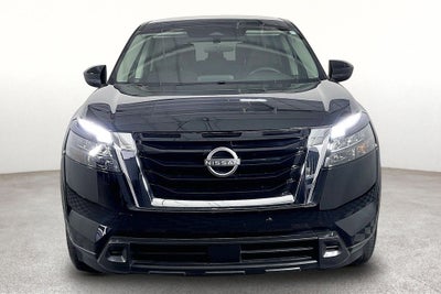 2025 Nissan Pathfinder S
