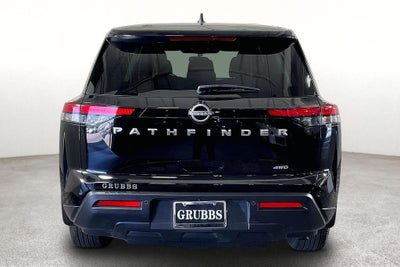 2025 Nissan Pathfinder S