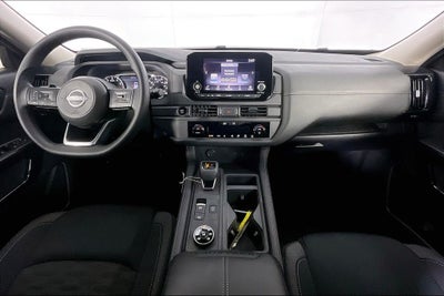 2025 Nissan Pathfinder S