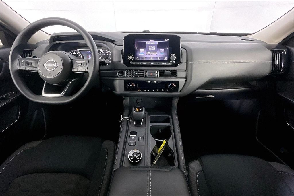 2025 Nissan Pathfinder S