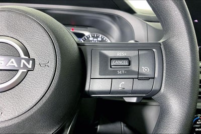 2025 Nissan Pathfinder S