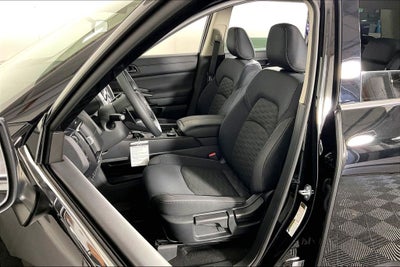 2025 Nissan Pathfinder S