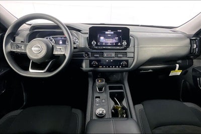 2025 Nissan Pathfinder S