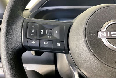 2025 Nissan Pathfinder S