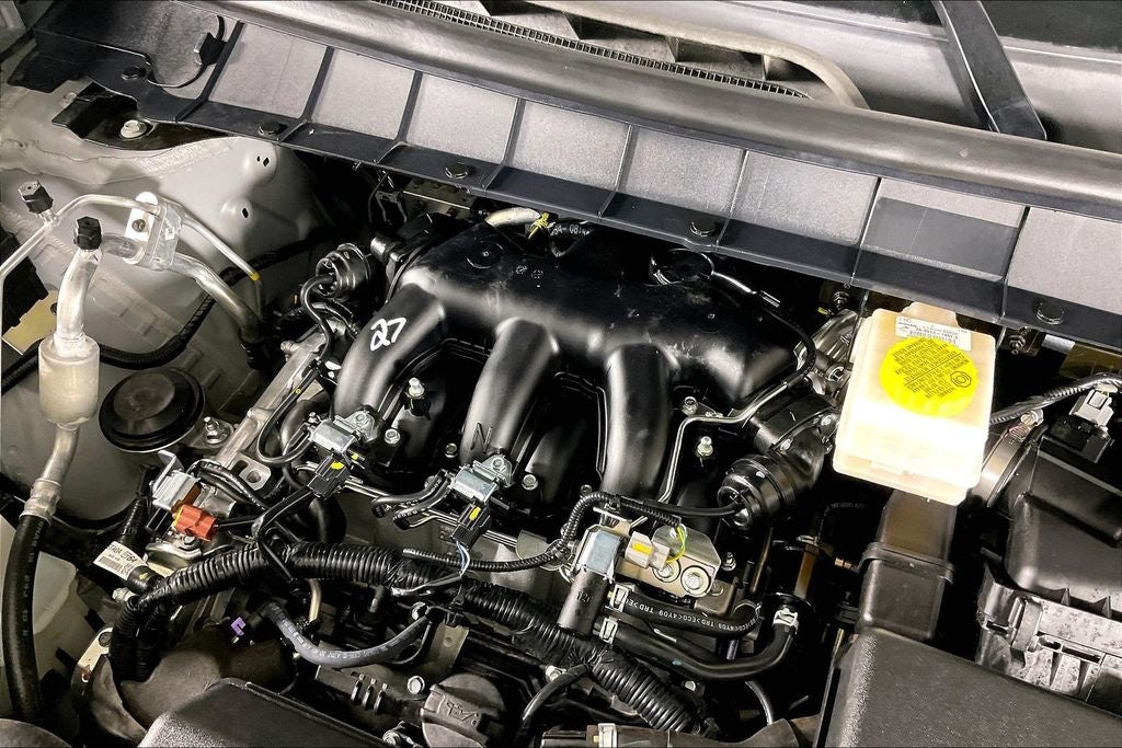 2025 Nissan Pathfinder S