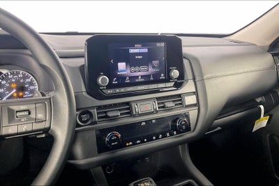 2025 Nissan Pathfinder S