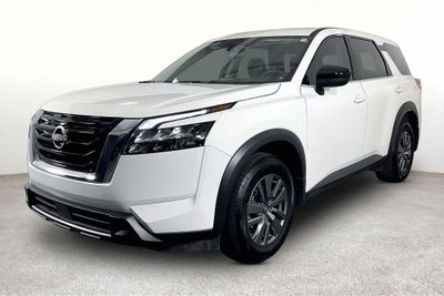 2025 Nissan Pathfinder S