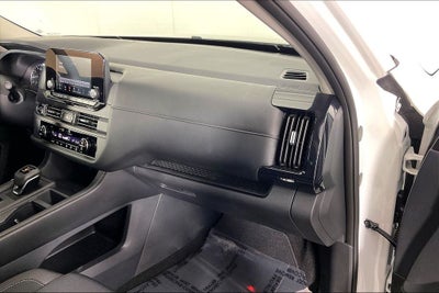 2025 Nissan Pathfinder S