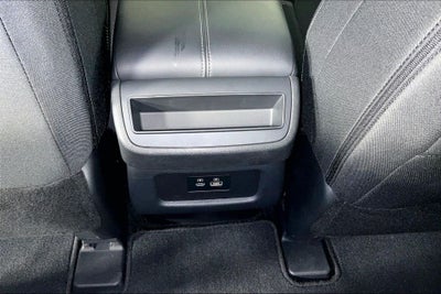 2025 Nissan Pathfinder S