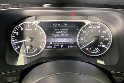 2024 Nissan Pathfinder SV