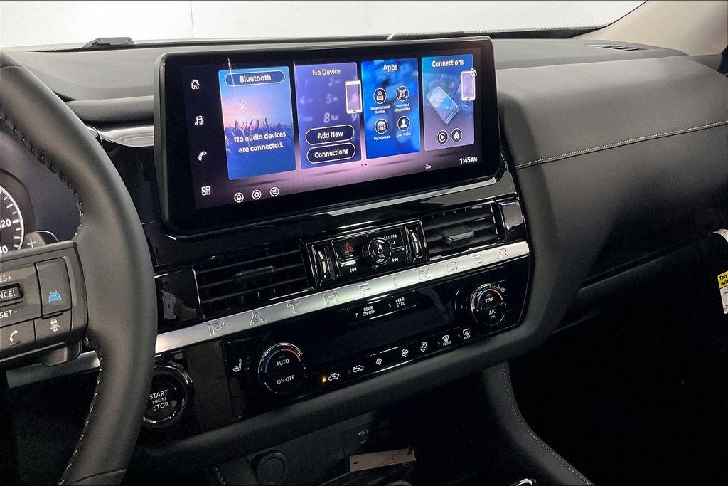 2026 Nissan Pathfinder SV