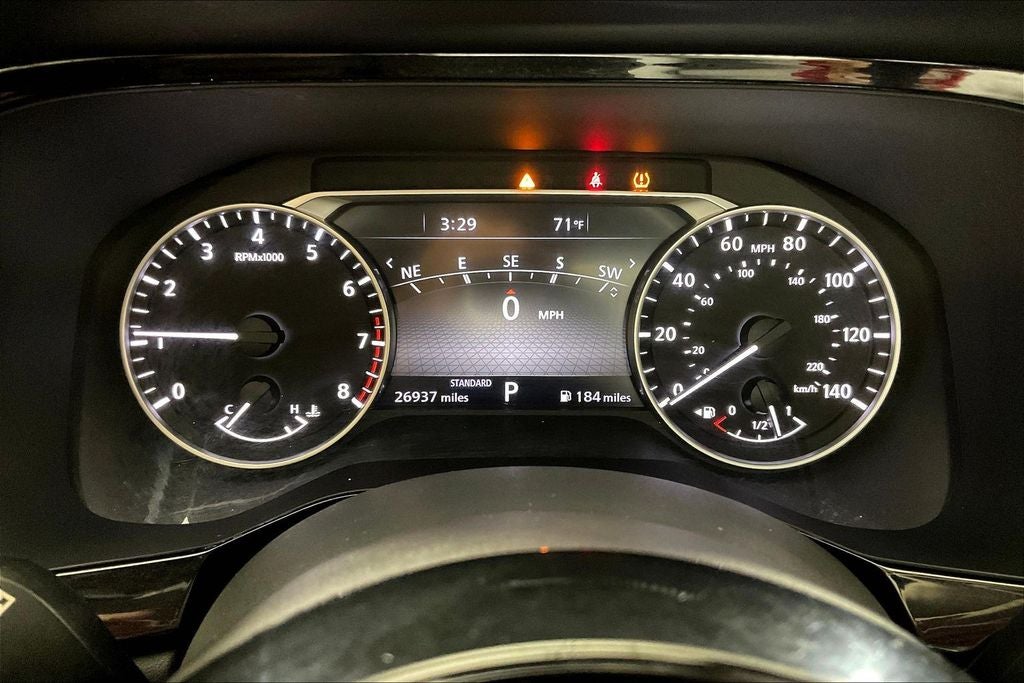 2023 Nissan Pathfinder SL