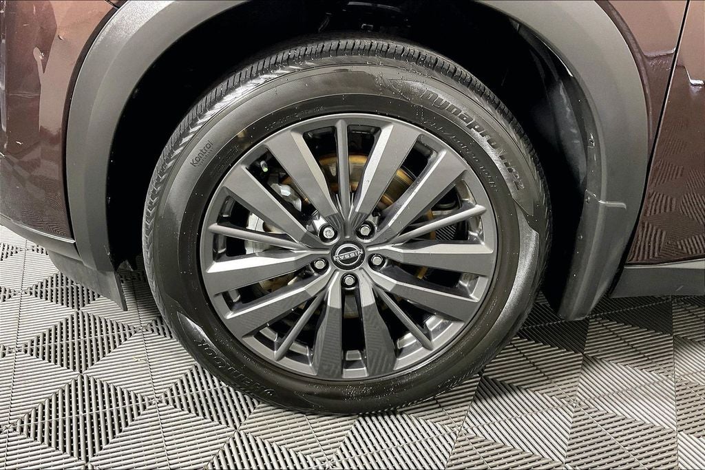 2022 Nissan Pathfinder SL