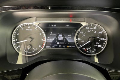 2022 Nissan Pathfinder SL