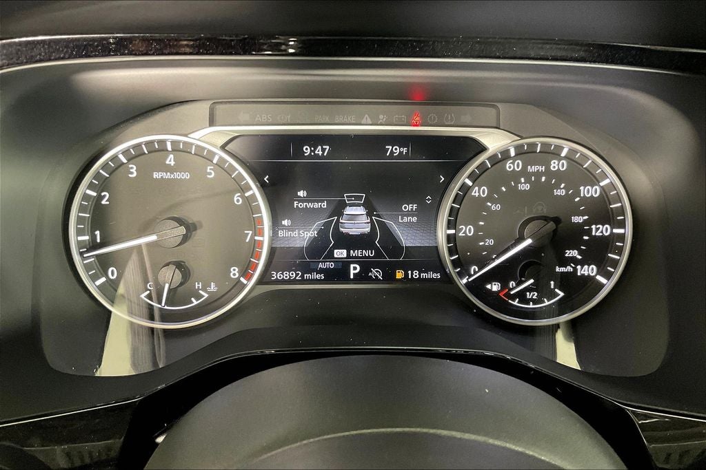 2022 Nissan Pathfinder SL