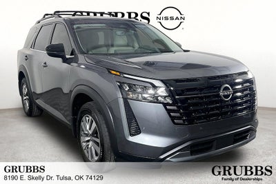 2026 Nissan Pathfinder SL