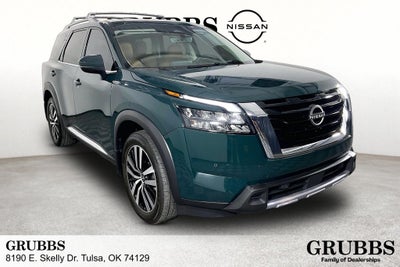 2025 Nissan Pathfinder Platinum