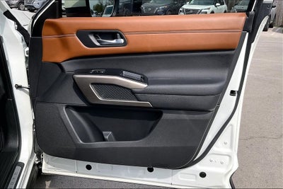 2023 Nissan Pathfinder Platinum