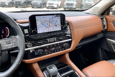 2023 Nissan Pathfinder Platinum