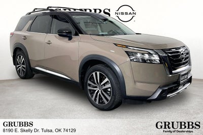 2024 Nissan Pathfinder Platinum