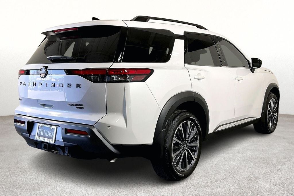2026 Nissan Pathfinder Platinum