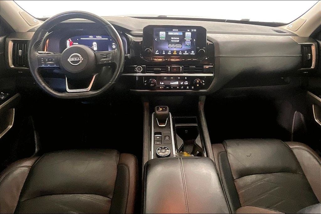 2023 Nissan Pathfinder Platinum