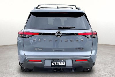 2026 Nissan Pathfinder Platinum