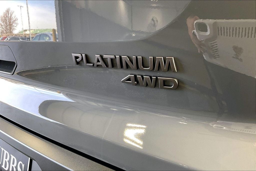 2026 Nissan Pathfinder Platinum