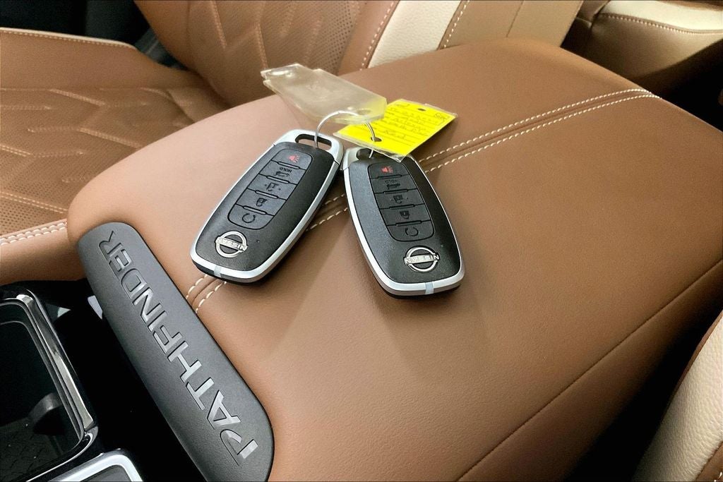 2026 Nissan Pathfinder Platinum